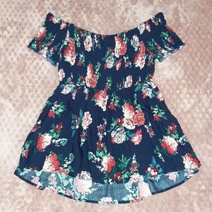 NWOT ⚘ Rue21 Plus Top